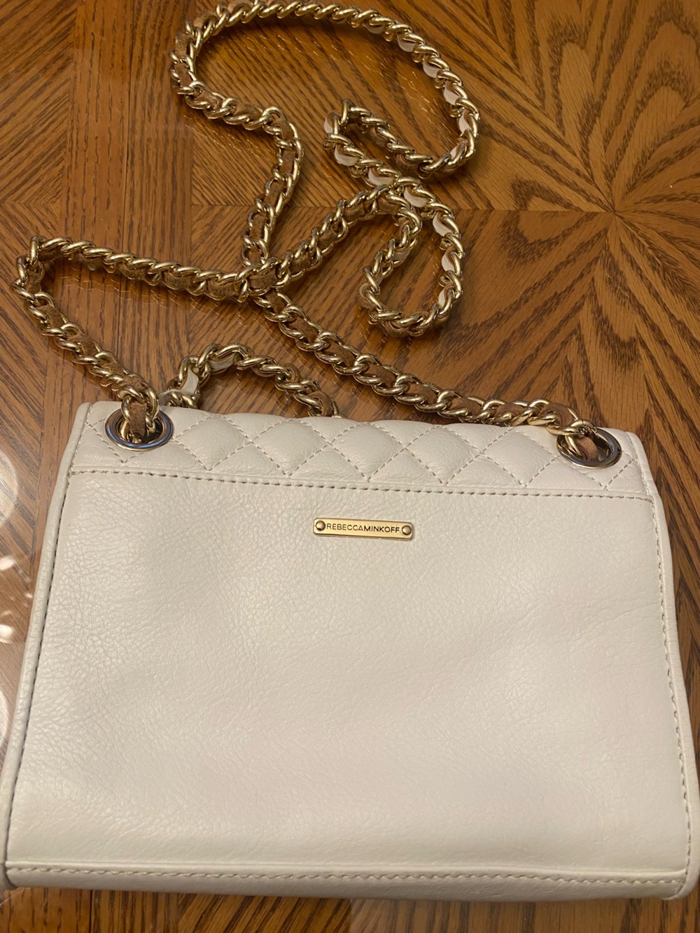 Rebecca Minkoff Quilted Cream Crossbody with Gold Chain Strap - Picture 2 of 4